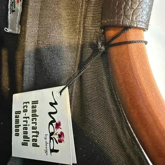 NWT Mad by Design Handcrafted Eco Friendly Bamboo Bag with wooden Handle - Picture 4 of 12